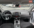 Белый Киа Sportage, объемом двигателя 1.7 л и пробегом 192 тыс. км за 13800 $, фото 49 на Automoto.ua