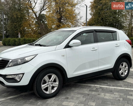 Белый Киа Sportage, объемом двигателя 1.7 л и пробегом 192 тыс. км за 13800 $, фото 17 на Automoto.ua