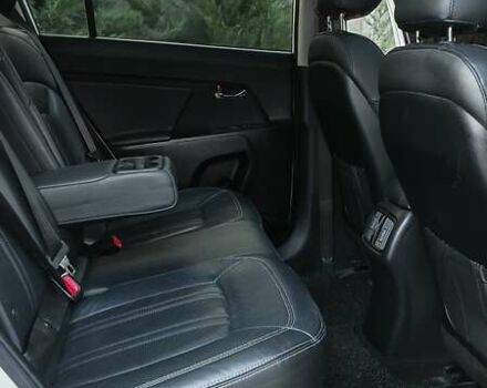 Білий Кіа Sportage, об'ємом двигуна 2 л та пробігом 211 тис. км за 15300 $, фото 60 на Automoto.ua