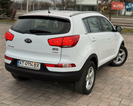 Белый Киа Sportage, объемом двигателя 1.7 л и пробегом 142 тыс. км за 14999 $, фото 9 на Automoto.ua