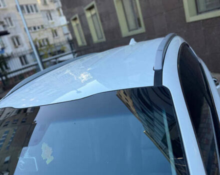 Белый Киа Sportage, объемом двигателя 2 л и пробегом 135 тыс. км за 20100 $, фото 31 на Automoto.ua