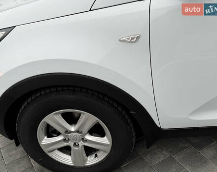 Белый Киа Sportage, объемом двигателя 1.7 л и пробегом 192 тыс. км за 13800 $, фото 32 на Automoto.ua