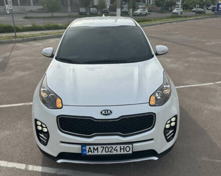 Білий Кіа Sportage, об'ємом двигуна 1.7 л та пробігом 137 тис. км за 16999 $, фото 6 на Automoto.ua