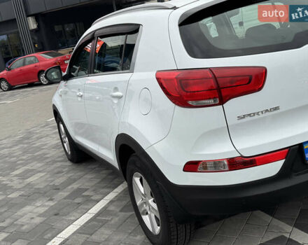 Белый Киа Sportage, объемом двигателя 1.7 л и пробегом 192 тыс. км за 13800 $, фото 13 на Automoto.ua