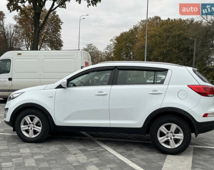Белый Киа Sportage, объемом двигателя 1.7 л и пробегом 192 тыс. км за 13800 $, фото 14 на Automoto.ua