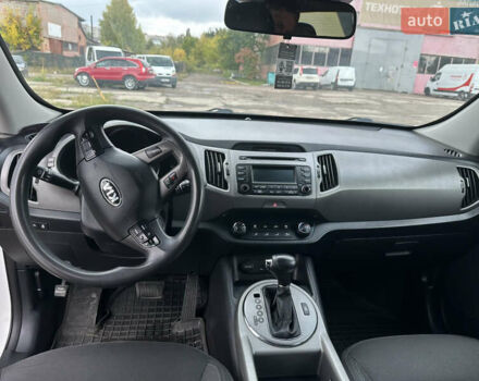 Белый Киа Sportage, объемом двигателя 2.36 л и пробегом 254 тыс. км за 12700 $, фото 30 на Automoto.ua