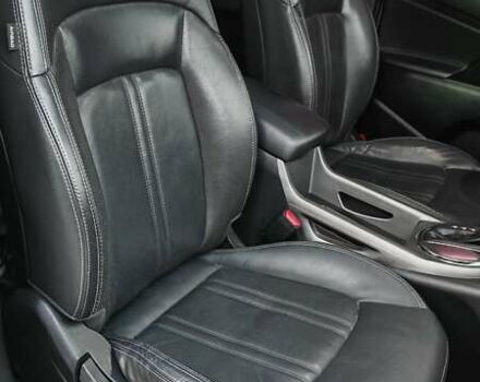 Білий Кіа Sportage, об'ємом двигуна 2 л та пробігом 211 тис. км за 15300 $, фото 25 на Automoto.ua