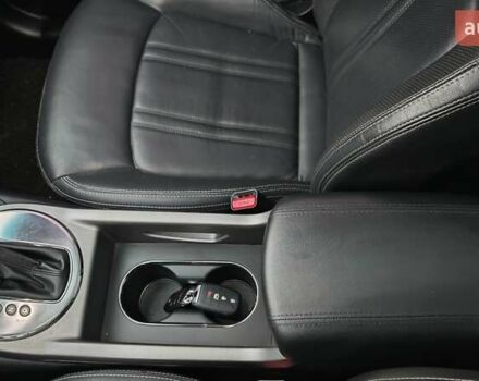 Білий Кіа Sportage, об'ємом двигуна 2 л та пробігом 211 тис. км за 15300 $, фото 39 на Automoto.ua