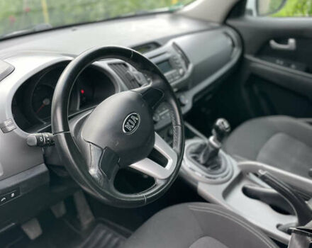 Белый Киа Sportage, объемом двигателя 0 л и пробегом 232 тыс. км за 13800 $, фото 10 на Automoto.ua