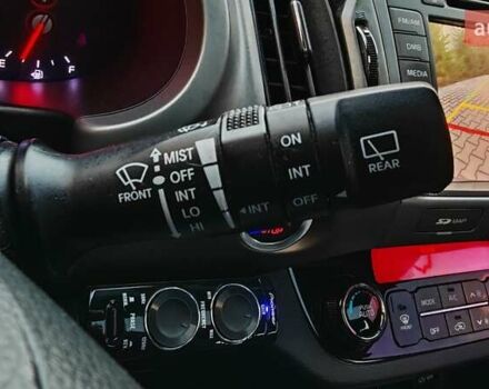 Білий Кіа Sportage, об'ємом двигуна 2 л та пробігом 211 тис. км за 15300 $, фото 82 на Automoto.ua