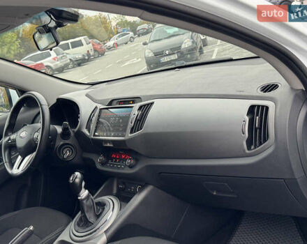 Белый Киа Sportage, объемом двигателя 1.7 л и пробегом 192 тыс. км за 13800 $, фото 44 на Automoto.ua