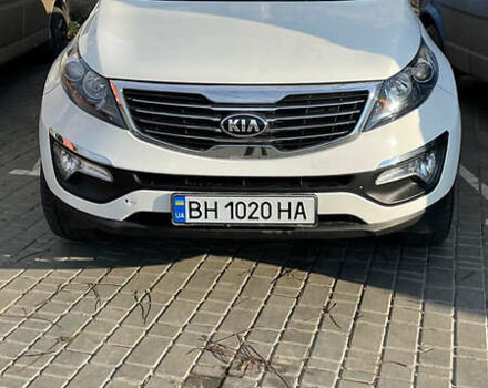 Белый Киа Sportage, объемом двигателя 2.4 л и пробегом 175 тыс. км за 13900 $, фото 1 на Automoto.ua