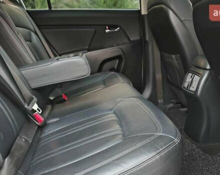 Білий Кіа Sportage, об'ємом двигуна 2 л та пробігом 211 тис. км за 15300 $, фото 59 на Automoto.ua