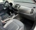 Белый Киа Sportage, объемом двигателя 1.7 л и пробегом 79 тыс. км за 5200 $, фото 4 на Automoto.ua
