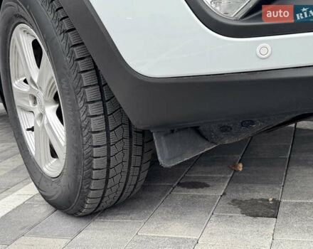Белый Киа Sportage, объемом двигателя 1.7 л и пробегом 192 тыс. км за 13800 $, фото 27 на Automoto.ua