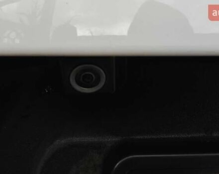 Білий Кіа Sportage, об'ємом двигуна 2 л та пробігом 211 тис. км за 15300 $, фото 32 на Automoto.ua