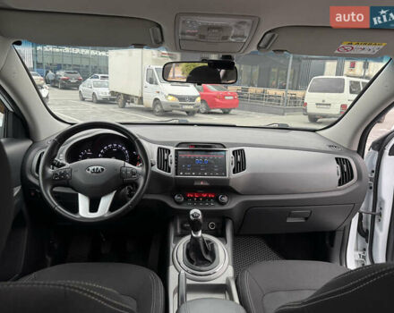 Белый Киа Sportage, объемом двигателя 1.7 л и пробегом 192 тыс. км за 13800 $, фото 42 на Automoto.ua