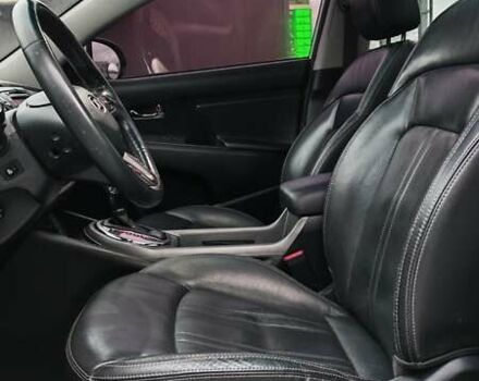 Білий Кіа Sportage, об'ємом двигуна 2 л та пробігом 211 тис. км за 15300 $, фото 28 на Automoto.ua