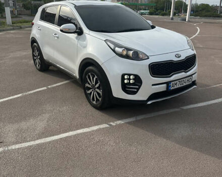 Білий Кіа Sportage, об'ємом двигуна 1.7 л та пробігом 137 тис. км за 16999 $, фото 8 на Automoto.ua