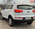 Белый Киа Sportage, объемом двигателя 1.7 л и пробегом 142 тыс. км за 14999 $, фото 4 на Automoto.ua