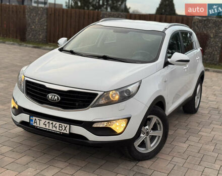 Белый Киа Sportage, объемом двигателя 1.7 л и пробегом 142 тыс. км за 14999 $, фото 6 на Automoto.ua