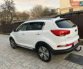 Белый Киа Sportage, объемом двигателя 2 л и пробегом 213 тыс. км за 16850 $, фото 1 на Automoto.ua