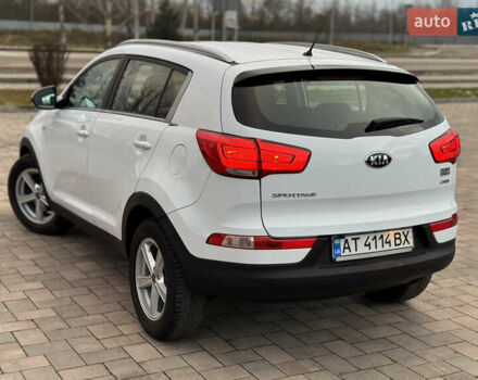 Белый Киа Sportage, объемом двигателя 1.7 л и пробегом 142 тыс. км за 14999 $, фото 3 на Automoto.ua
