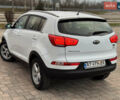 Белый Киа Sportage, объемом двигателя 1.7 л и пробегом 142 тыс. км за 14999 $, фото 3 на Automoto.ua