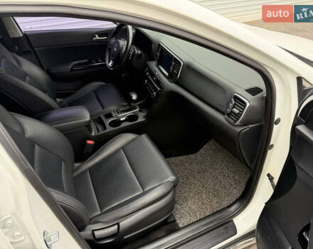 Белый Киа Sportage, объемом двигателя 2 л и пробегом 160 тыс. км за 17200 $, фото 51 на Automoto.ua