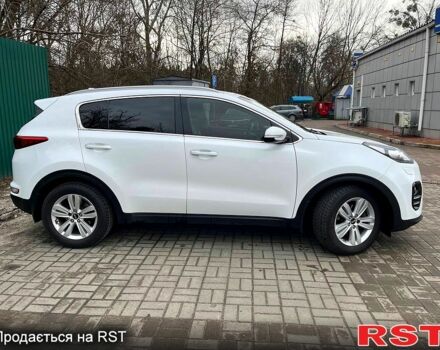 Білий Кіа Sportage, об'ємом двигуна 2 л та пробігом 95 тис. км за 19500 $, фото 2 на Automoto.ua