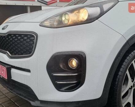 Белый Киа Sportage, объемом двигателя 1.7 л и пробегом 162 тыс. км за 16300 $, фото 14 на Automoto.ua