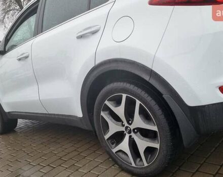 Белый Киа Sportage, объемом двигателя 1.7 л и пробегом 162 тыс. км за 16300 $, фото 10 на Automoto.ua