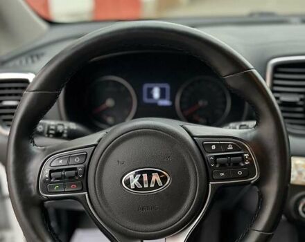 Белый Киа Sportage, объемом двигателя 1.69 л и пробегом 201 тыс. км за 14200 $, фото 34 на Automoto.ua