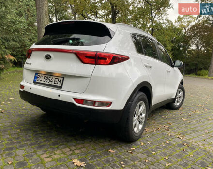 Белый Киа Sportage, объемом двигателя 2 л и пробегом 89 тыс. км за 17800 $, фото 24 на Automoto.ua