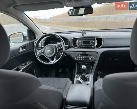 Белый Киа Sportage, объемом двигателя 1.69 л и пробегом 123 тыс. км за 16400 $, фото 13 на Automoto.ua
