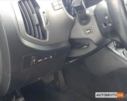 Белый Киа Sportage, объемом двигателя 1.7 л и пробегом 188 тыс. км за 5450 $, фото 11 на Automoto.ua