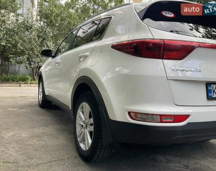 Белый Киа Sportage, объемом двигателя 2.4 л и пробегом 143 тыс. км за 12800 $, фото 7 на Automoto.ua