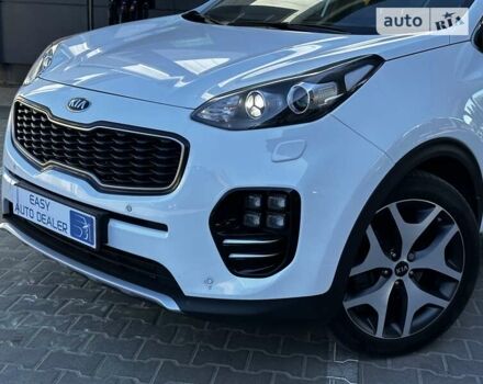 Білий Кіа Sportage, об'ємом двигуна 1.59 л та пробігом 102 тис. км за 20990 $, фото 6 на Automoto.ua