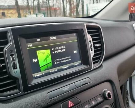 Белый Киа Sportage, объемом двигателя 1.7 л и пробегом 162 тыс. км за 16300 $, фото 37 на Automoto.ua