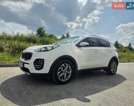 Белый Киа Sportage, объемом двигателя 2 л и пробегом 172 тыс. км за 18500 $, фото 9 на Automoto.ua