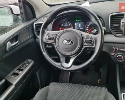 Белый Киа Sportage, объемом двигателя 1.7 л и пробегом 162 тыс. км за 16300 $, фото 22 на Automoto.ua