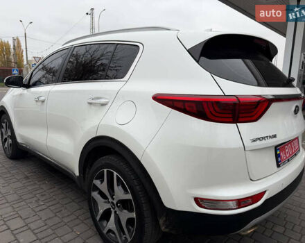 Белый Киа Sportage, объемом двигателя 2 л и пробегом 160 тыс. км за 17200 $, фото 2 на Automoto.ua