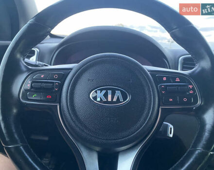 Кіа Sportage 2016 у Львові на Automoto.ua Білий Кіа Sportage, об'ємом двигуна 2 л та пробігом 89 тис. км за 17890 $, фото 63 на Automoto.ua