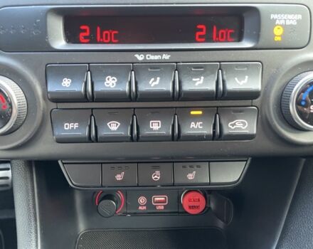 Белый Киа Sportage, объемом двигателя 2 л и пробегом 165 тыс. км за 18700 $, фото 24 на Automoto.ua