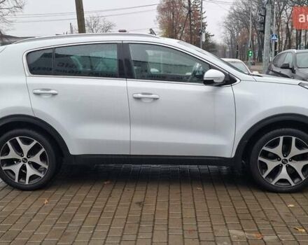 Белый Киа Sportage, объемом двигателя 1.7 л и пробегом 162 тыс. км за 16300 $, фото 1 на Automoto.ua