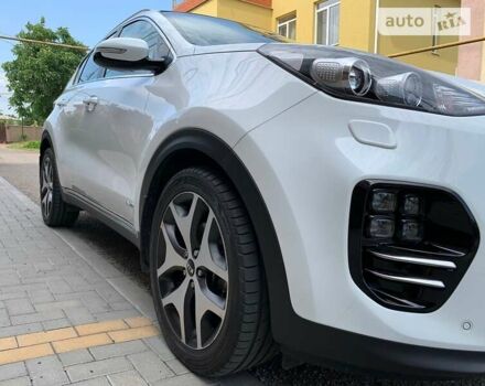 Білий Кіа Sportage, об'ємом двигуна 2 л та пробігом 68 тис. км за 25500 $, фото 11 на Automoto.ua