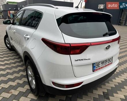 Киа Sportage 2016 в Николаеве на Automoto.ua Белый Киа Sportage, объемом двигателя 1.69 л и пробегом 130 тыс. км за 15700 $, фото 11 на Automoto.ua