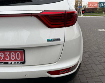 Белый Киа Sportage, объемом двигателя 2 л и пробегом 160 тыс. км за 17200 $, фото 44 на Automoto.ua