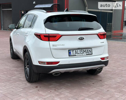 Білий Кіа Sportage, об'ємом двигуна 2 л та пробігом 200 тис. км за 18950 $, фото 8 на Automoto.ua