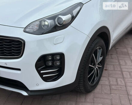 Белый Киа Sportage, объемом двигателя 2 л и пробегом 200 тыс. км за 18950 $, фото 17 на Automoto.ua